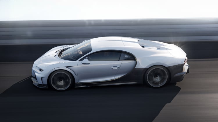 02_05_-Bugatti-Chiron-Super-Sport-_High_Speed_Side_HR.jpg