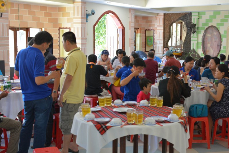 "Biển Gọi Hè Về" SuFC và những người bạn "Biển Gọi Hè Về" SuFC và những người bạn