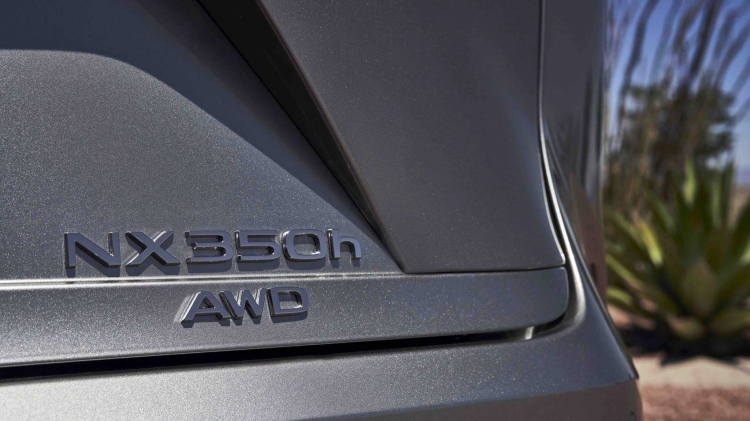 Lexus NX 2022 thế hệ mới ra mắt: thiết kế sắc sảo hơn, có bản PHEV Lexus NX 2022 thế hệ mới ra mắt: thiết kế sắc sảo hơn, có bản PHEV