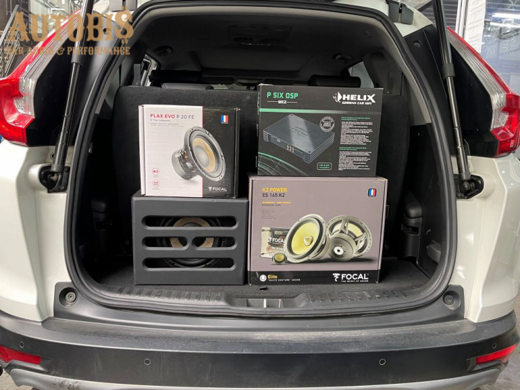 Độ âm thanh cho xe Honda CRV với loa Focal và Helix-8.jpg