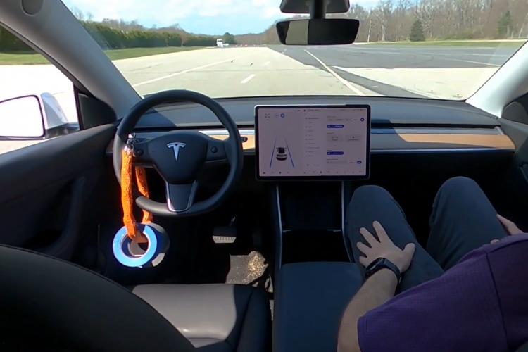 Đa số các vụ tai nạn bị điều tra của Tesla đều liên quan tới hệ thống tự lái Autopilot