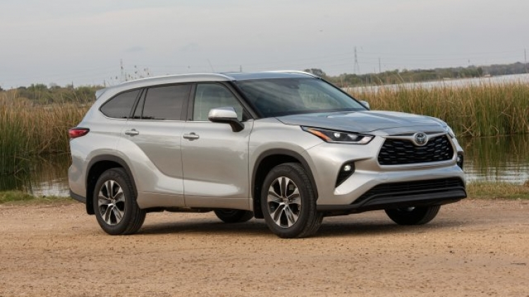 11a_2021_toyota_highlander.jpg 11a_2021_toyota_highlander.jpg