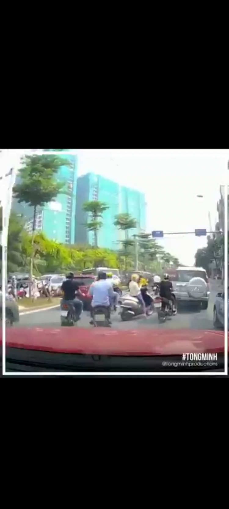 Chạy xe kiểu "tỉnh như ruồi" Chạy xe kiểu "tỉnh như ruồi"