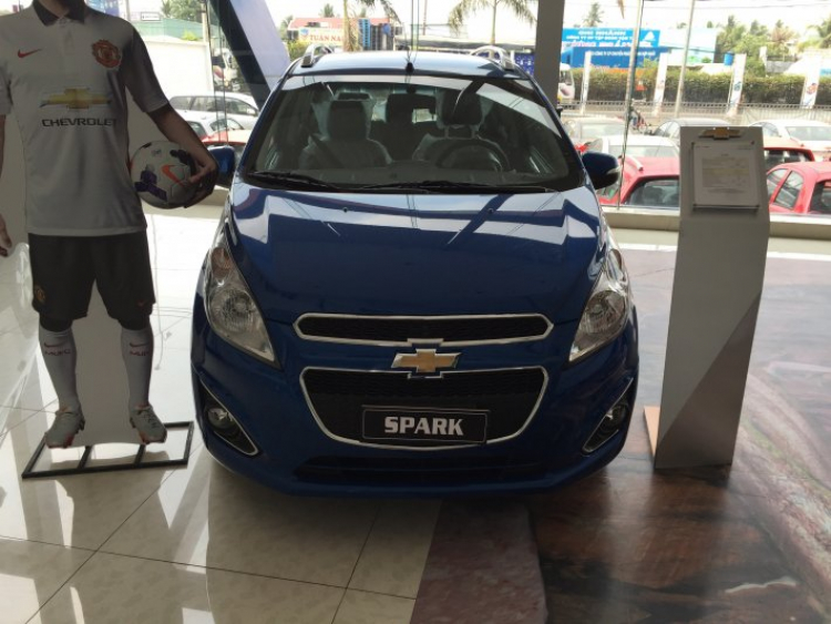 Em cần sắm grand i10