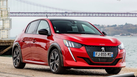 Peugeot-208-2020-1600-02.jpg