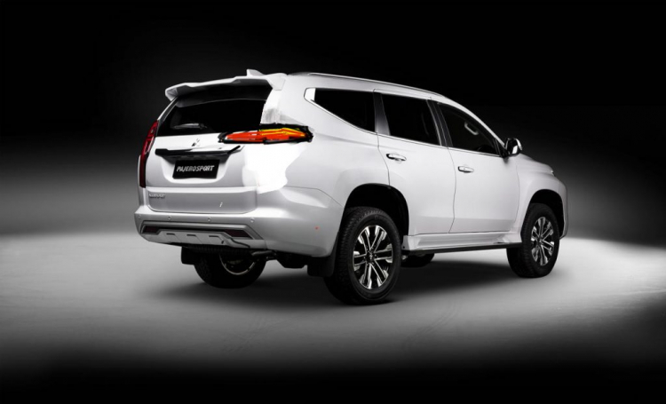 Đại lý giảm giá sâu cho Mitsubishi Pajero Sport một cầu VIN 2020, số lượng có hạn Đại lý giảm giá sâu cho Mitsubishi Pajero Sport một cầu VIN 2020, số lượng có hạn