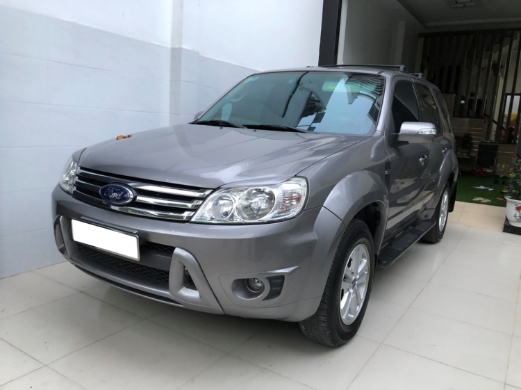 otosaigon.com-ford-escape-2.jpg