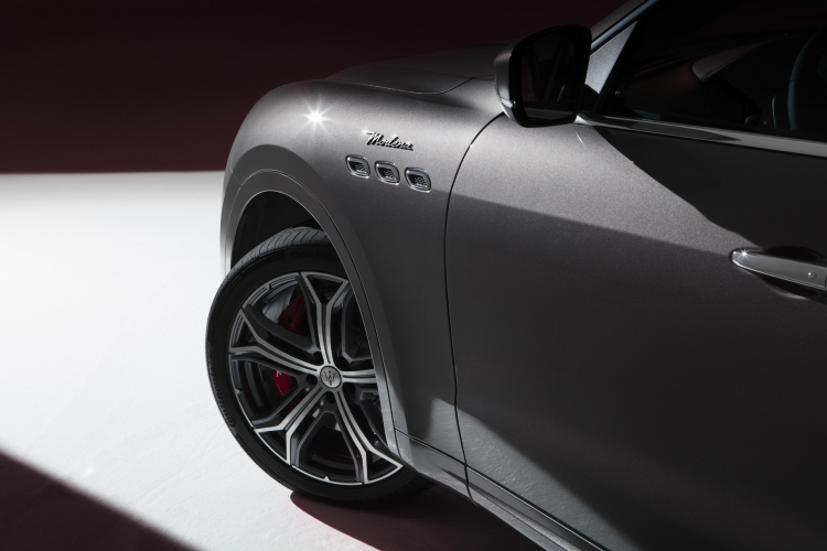 Maserati nâng cấp đội hình năm 2022 và công bố động cơ 345 mã lực mới