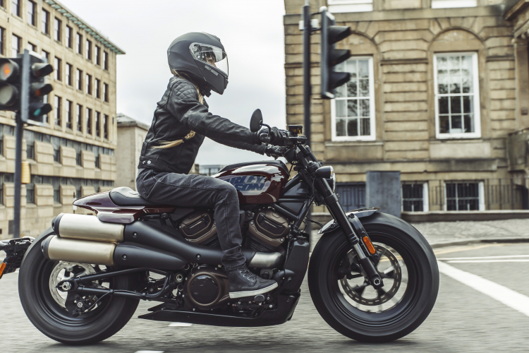 2021-Harley-Davidson-Sportster-S-RH1250S-33.jpeg