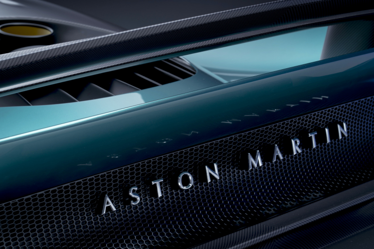 2022-Aston-Martin-Valhalla-13.jpg