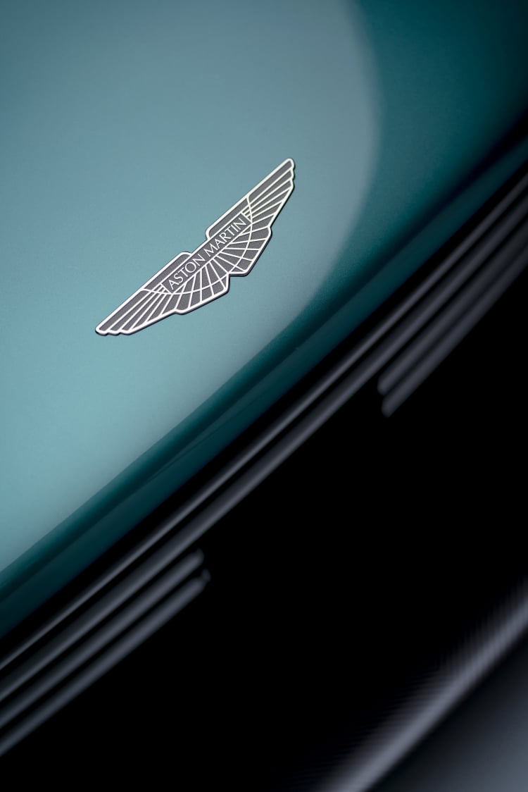 2022-Aston-Martin-Valhalla-10.jpg