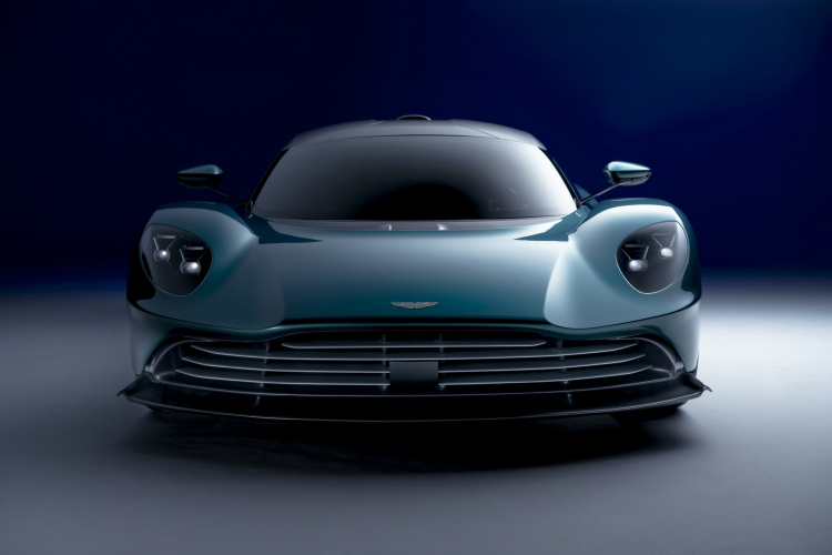 2022-Aston-Martin-Valhalla-1.jpg