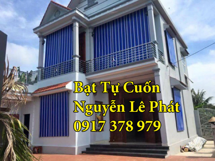 bat-che-nang-mua-ban-cong-tu-cuon.jpg