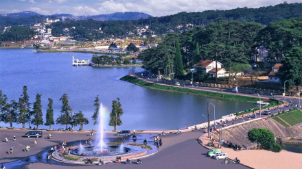 Hồ-Xuân-Hương-Đà-Lạt-3.jpg