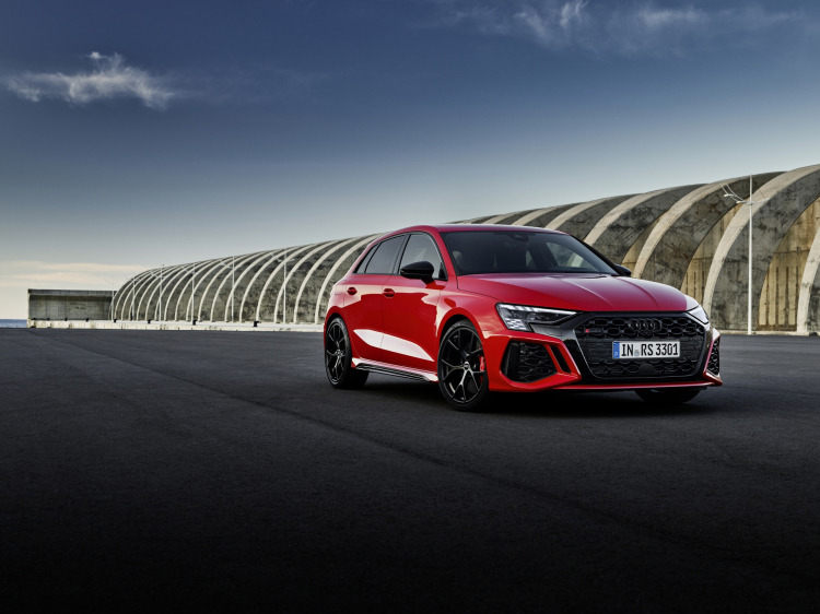 2022-Audi-RS3-Sportback-4.jpg