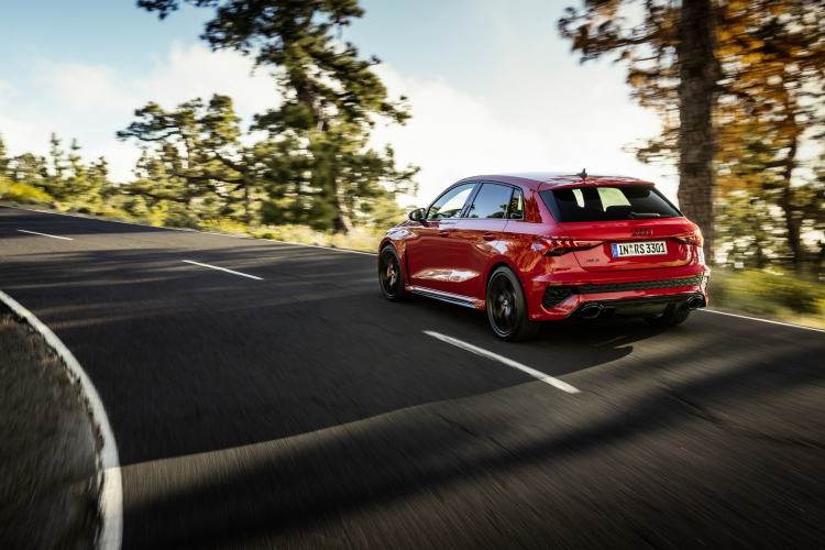 2022-Audi-RS3-Sportback-7.jpg