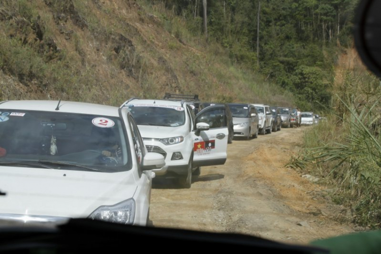 {FFC Challenger 2015}: CARAVAN VIỆT NAM - LÀO MỪNG NGÀY GIẢI PHÓNG 30/04/2015.