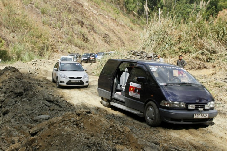 {FFC Challenger 2015}: CARAVAN VIỆT NAM - LÀO MỪNG NGÀY GIẢI PHÓNG 30/04/2015. {FFC Challenger 2015}: CARAVAN VIỆT NAM - LÀO MỪNG NGÀY GIẢI PHÓNG 30/04/2015.