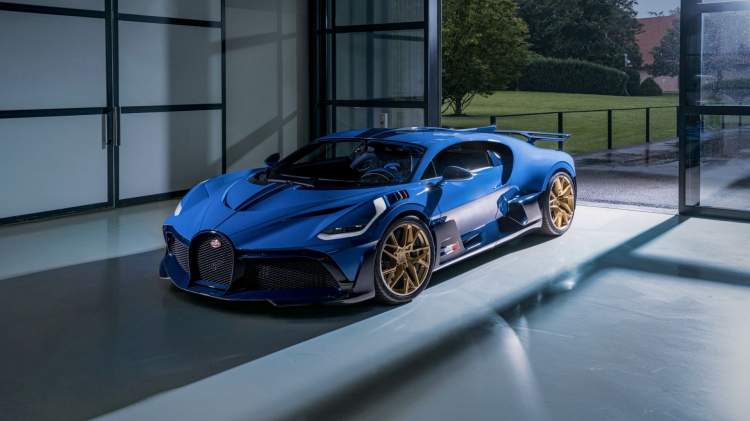 Bugatti-Divo-Final-1.jpg