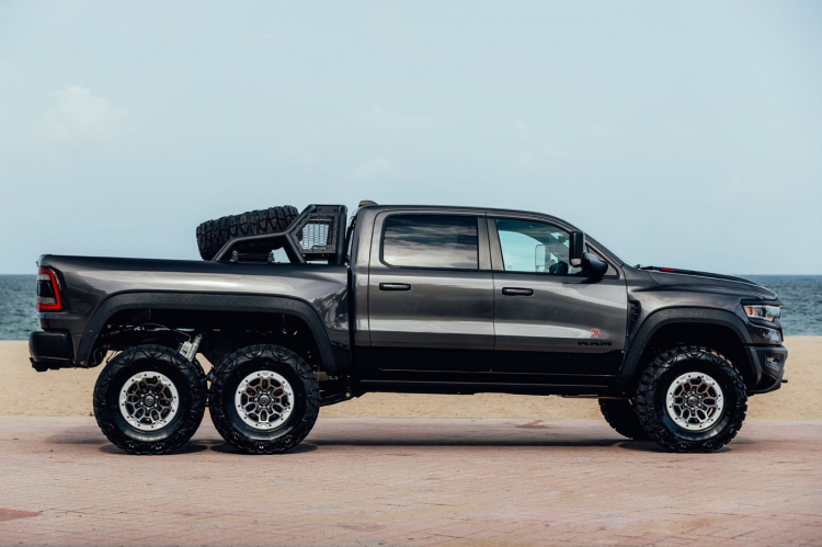 Ram-1500-TRX-6x6-3.jpg