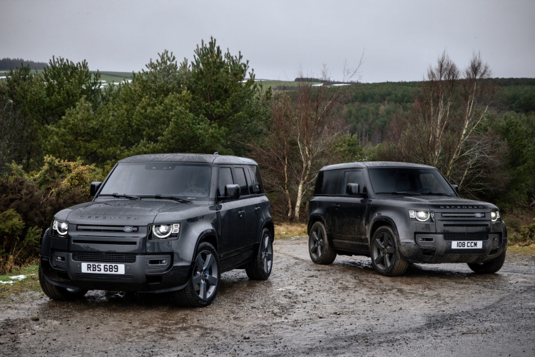 Land-Rover-Defender-V8-18.jpg