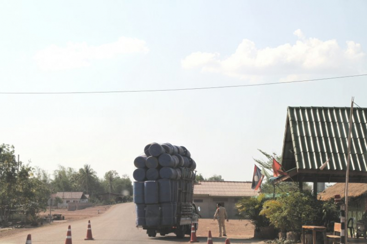 {FFC Challenger 2015}: CARAVAN VIỆT NAM - LÀO MỪNG NGÀY GIẢI PHÓNG 30/04/2015.