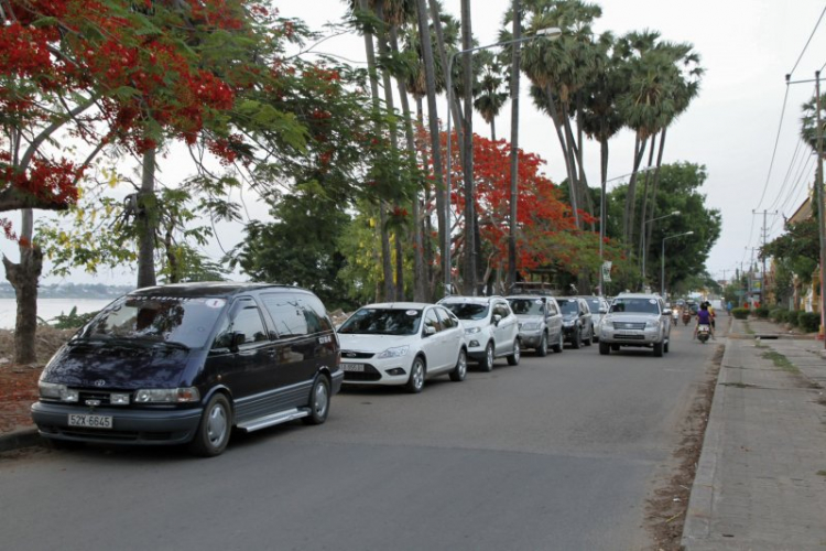 {FFC Challenger 2015}: CARAVAN VIỆT NAM - LÀO MỪNG NGÀY GIẢI PHÓNG 30/04/2015.