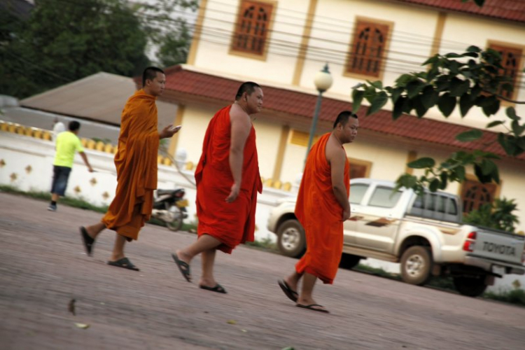 {FFC Challenger 2015}: CARAVAN VIỆT NAM - LÀO MỪNG NGÀY GIẢI PHÓNG 30/04/2015.