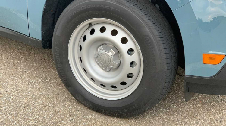 2022-ford-maverick-xl-steel-wheels.jpg 2022-ford-maverick-xl-steel-wheels.jpg