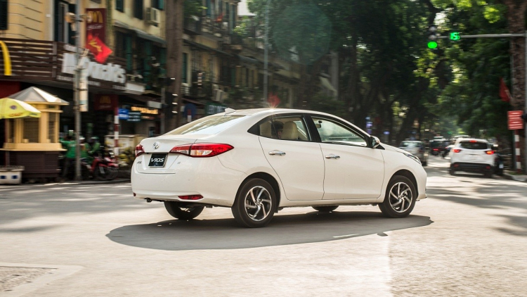 vios.jpg vios.jpg
