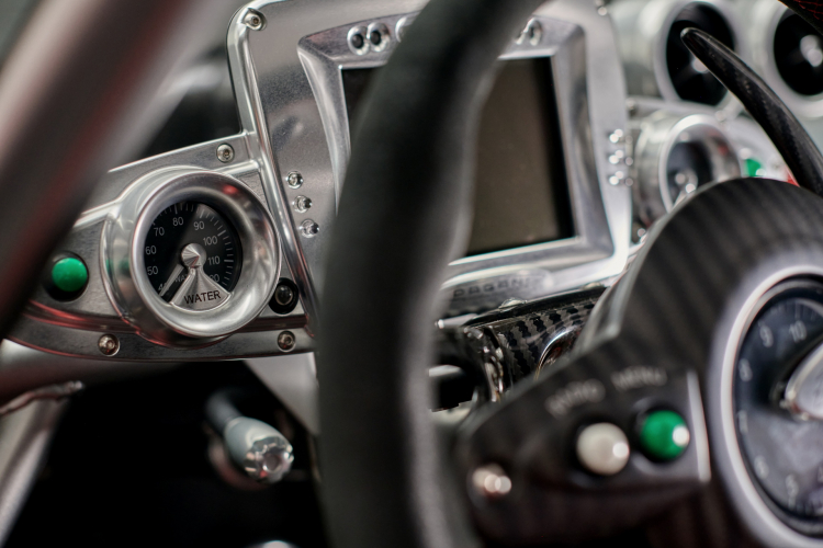 1 trong 10 siêu xe Pagani Zonda R Evolution được rao bán, giá gốc lên đến 2,2 triệu USD
