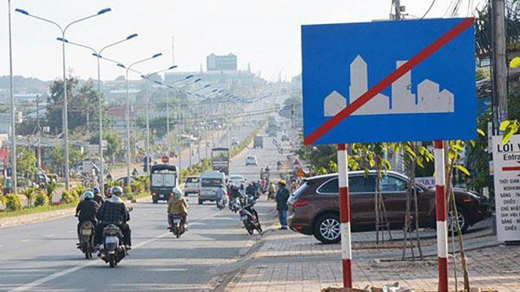 Đề xuất : Giảm tốc độ trong khu dân cư xuống 30km/h?