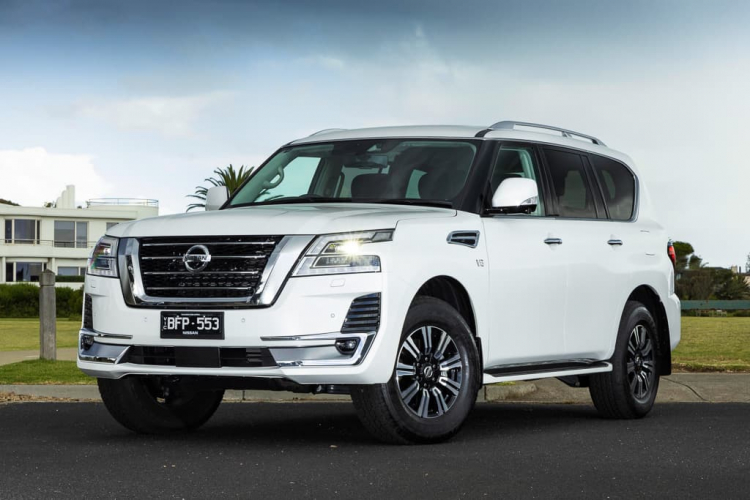 Ảnh thực tế Nissan Patrol Nismo 2021: SUV cỡ lớn "kỳ phùng địch thủ" Land Cruiser