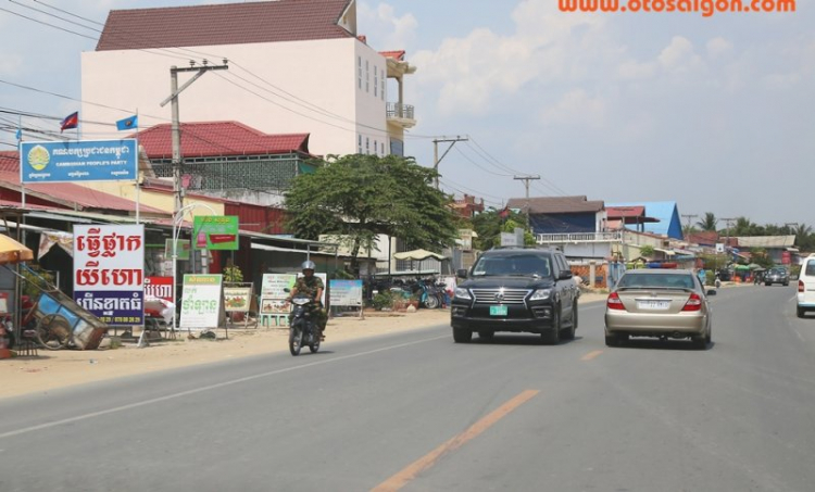 Sang Campuchia xem xe “xịn” chạy đầy đường (P.2)