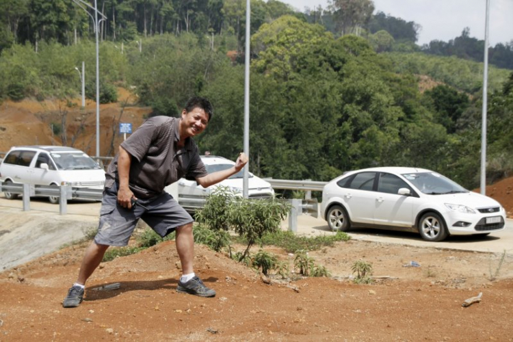 {FFC Challenger 2015}: CARAVAN VIỆT NAM - LÀO MỪNG NGÀY GIẢI PHÓNG 30/04/2015.