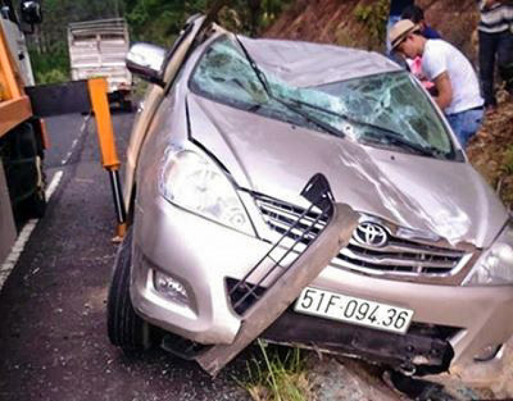 Camry chịu va đập ngang thế nào và chỉ số an toàn của Camry VN? Camry chịu va đập ngang thế nào và chỉ số an toàn của Camry VN?
