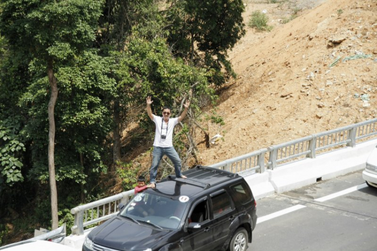 {FFC Challenger 2015}: CARAVAN VIỆT NAM - LÀO MỪNG NGÀY GIẢI PHÓNG 30/04/2015.