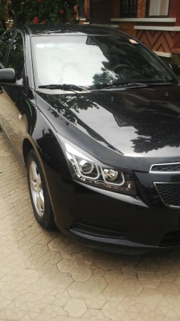 Giúp - Định giá Cruze LS 2011