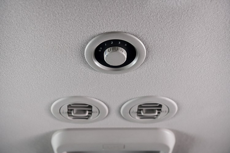 OS_NISSAN -22.jpg OS_NISSAN -22.jpg