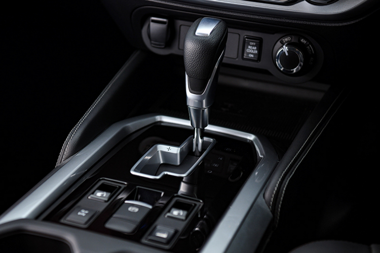 OS_NISSAN -13.jpg OS_NISSAN -13.jpg
