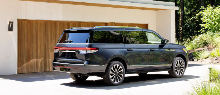 SUV hạng sang Lincoln Navigator 2022 ra mắt hệ thống lái bán tự động, SYNC 4