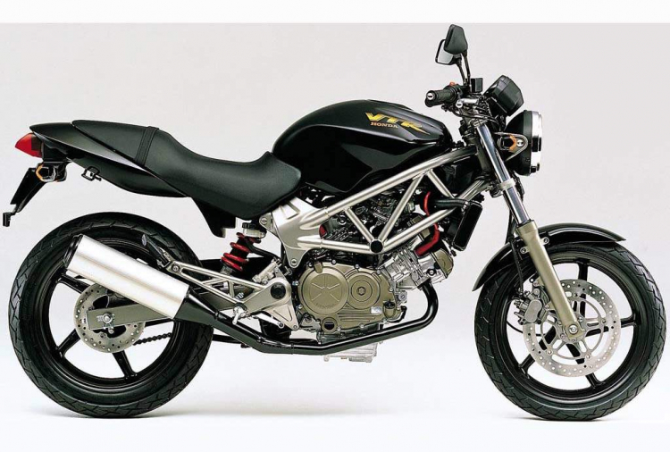 Honda SH 350i lắp ráp trong nước giảm giá 1 nửa Honda SH 350i lắp ráp trong nước giảm giá 1 nửa