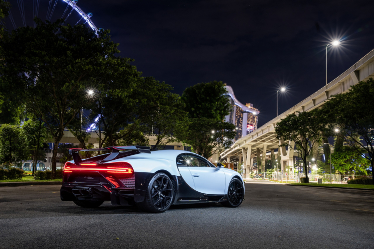 Bugatti-Singapore-2.jpg