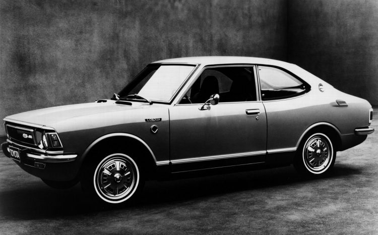 1972_Corolla_1600_Fastback.jpg