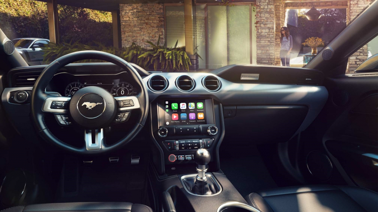 Thay màn hình 8inch Android cho Ford Mustang Ecoboost