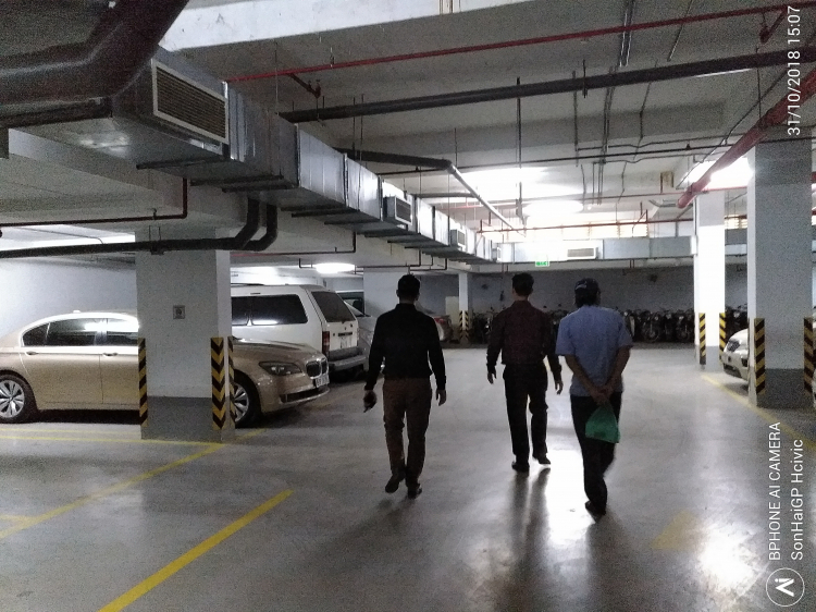 Nâng cấp Toyota Van LE đời 1987 trở thành ‘’căn nhà’’ di động để đi khắp Việt Nam Nâng cấp Toyota Van LE đời 1987 trở thành ‘’căn nhà’’ di động để đi khắp Việt Nam