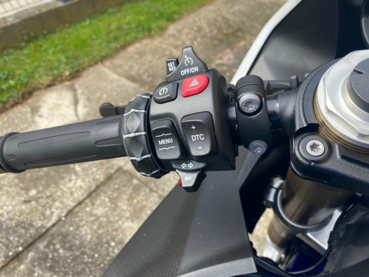 BMW S1000RR 2020 Xe Mới Đẹp BMW S1000RR 2020 Xe Mới Đẹp