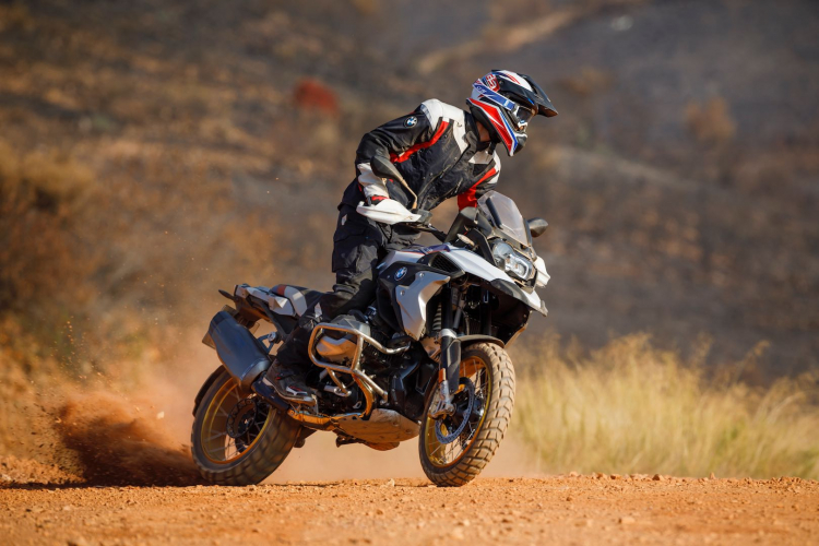 2019-bmw-r-1250-gs-preview-variable-timing-19.jpeg 2019-bmw-r-1250-gs-preview-variable-timing-19.jpeg