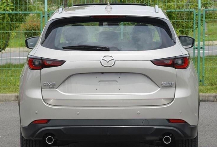 Mazda CX-5 sắp ra bản facelift 2022: nâng cấp nhẹ ngoại hình, giữ nguyên tổng thể