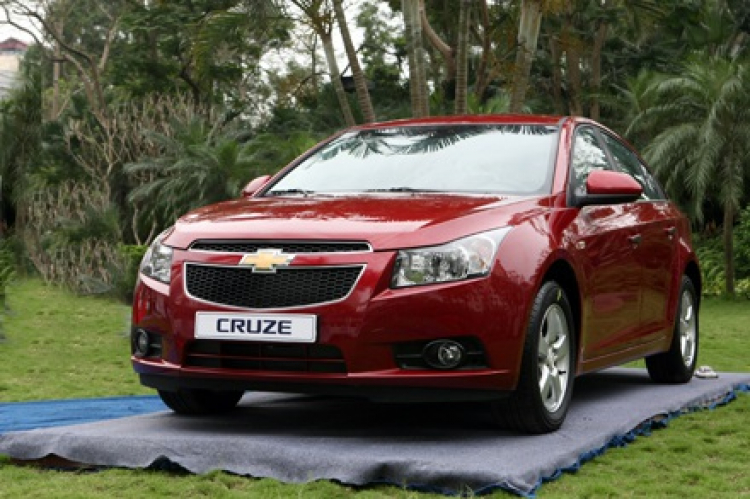 Chevrolet-Cruze-2010.jpg